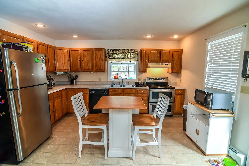 12 Fox Ridge Road Epping NH 03042