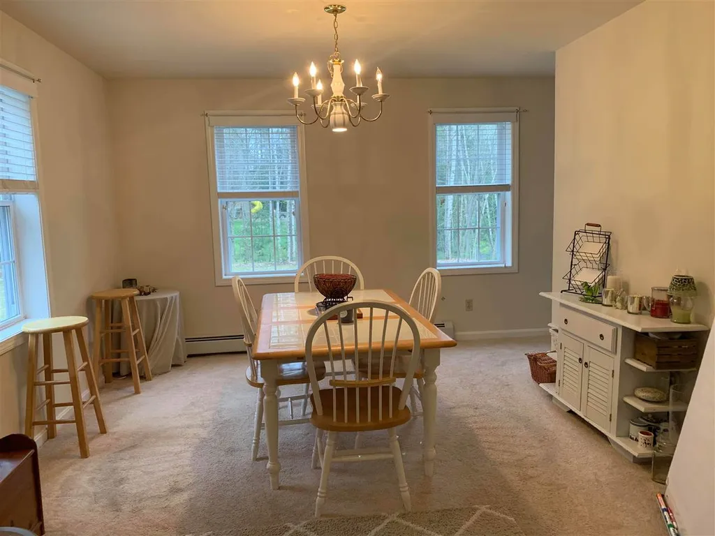 12 Fox Ridge Road Epping NH 03042