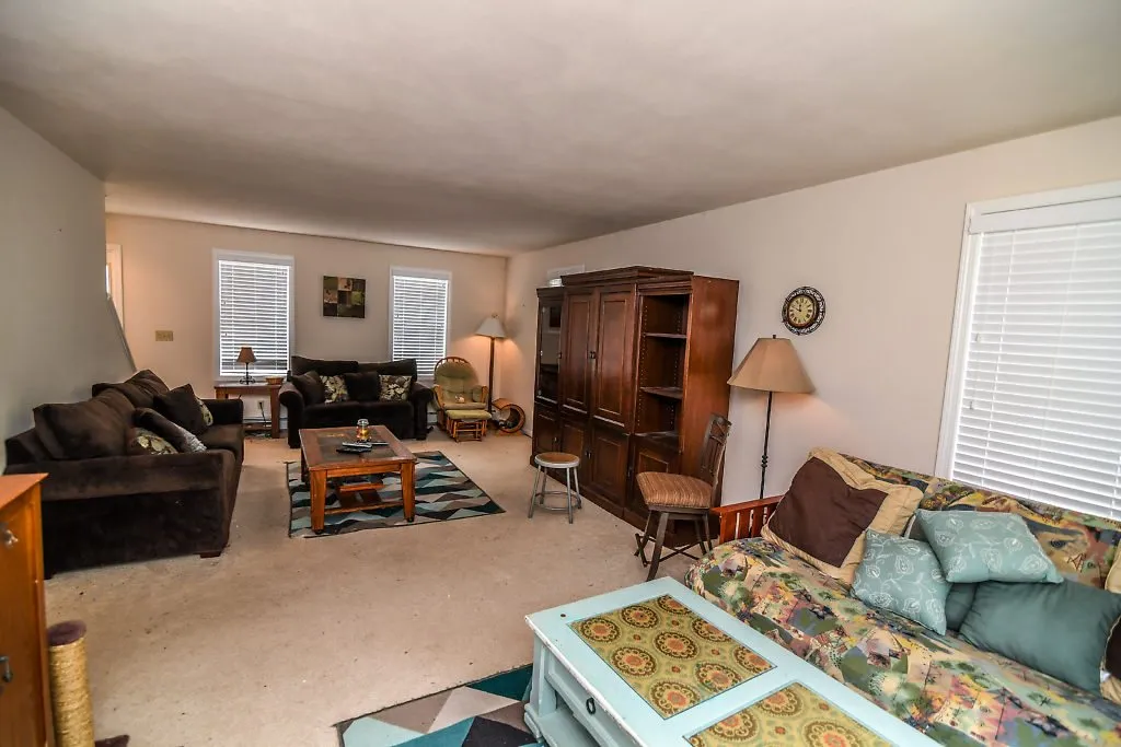 12 Fox Ridge Road Epping NH 03042