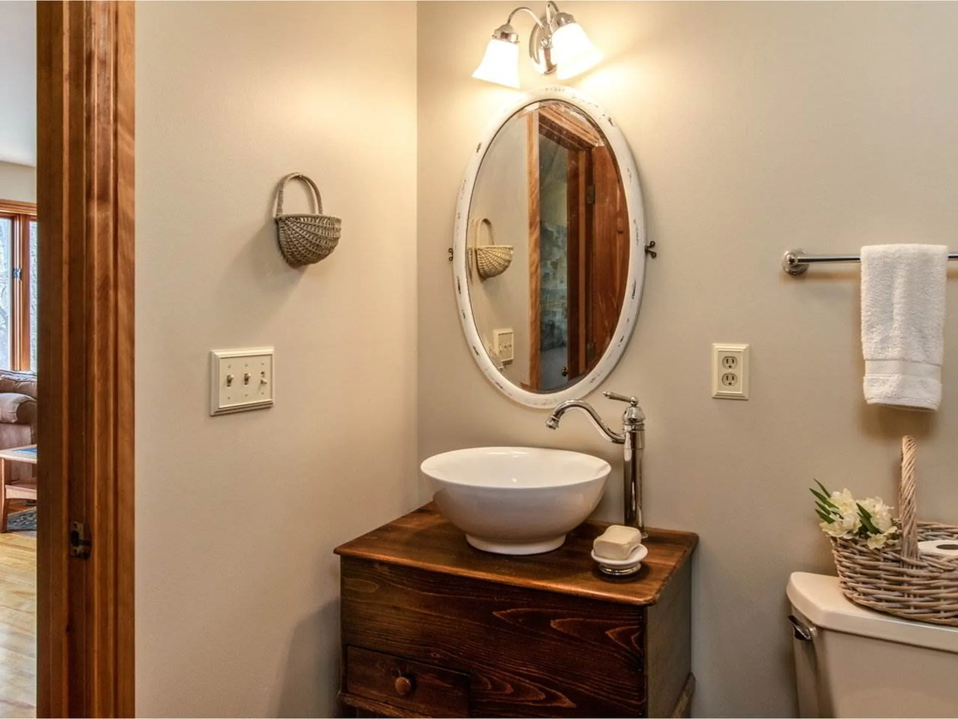 568 Patton Woods Road Charlotte VT 05445