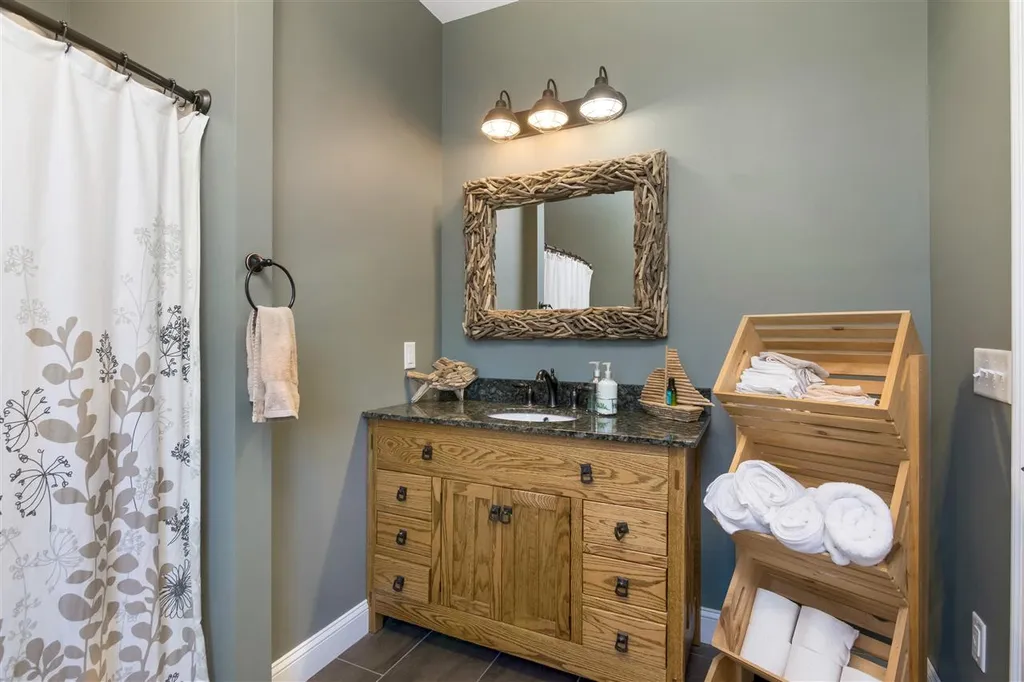61 Twin Hill Road Westford VT 05494