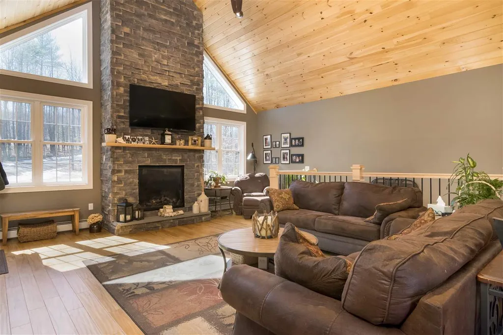 61 Twin Hill Road Westford VT 05494
