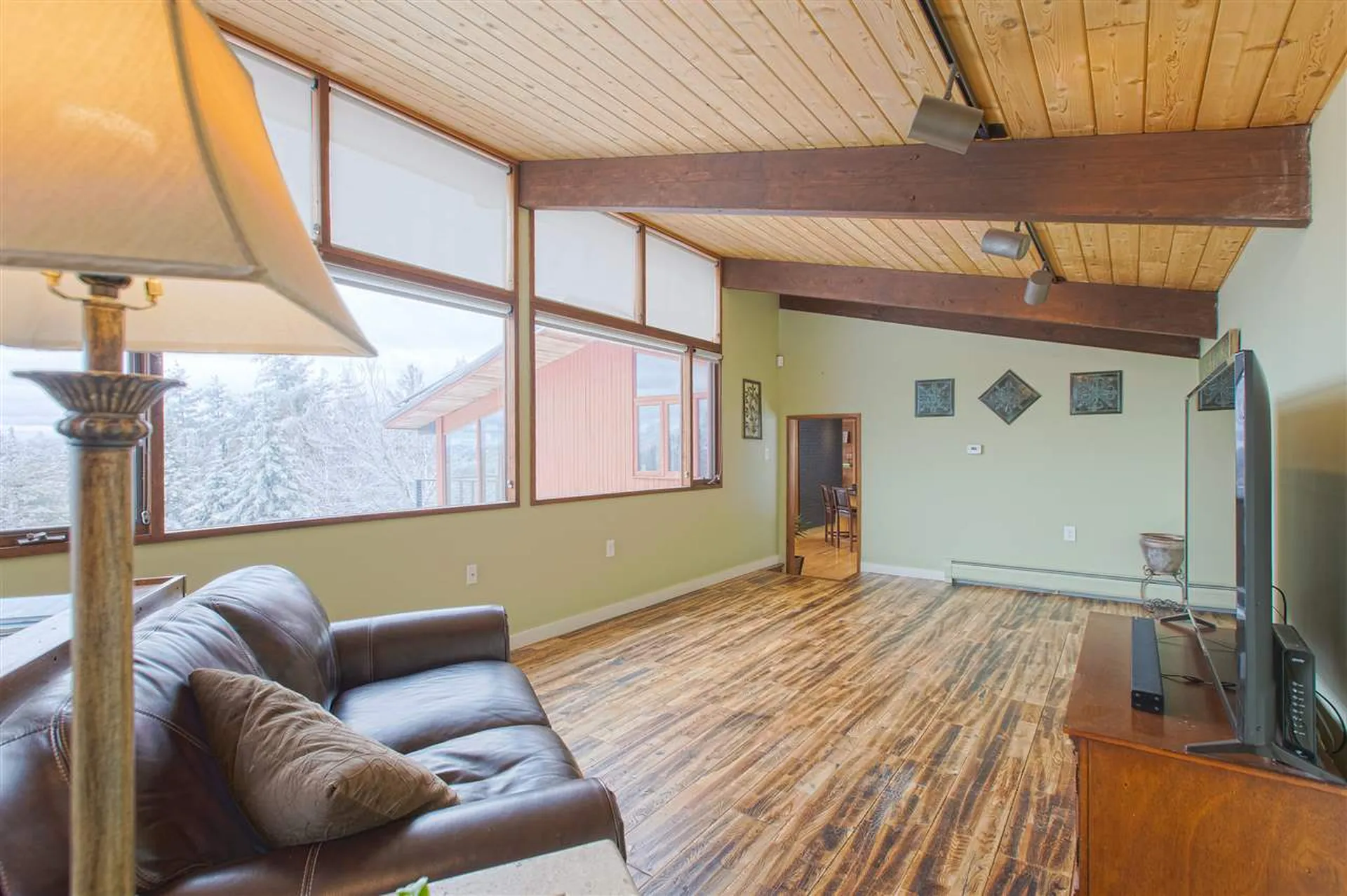 881 Morgan Hill Road New London NH 03257