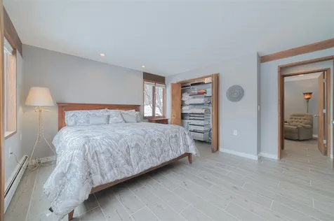 881 Morgan Hill Road New London NH 03257
