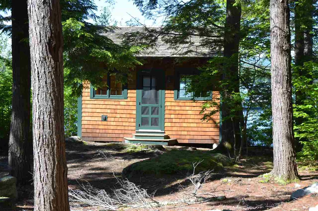 1 Littlest Mud Island Wolfeboro NH 03894