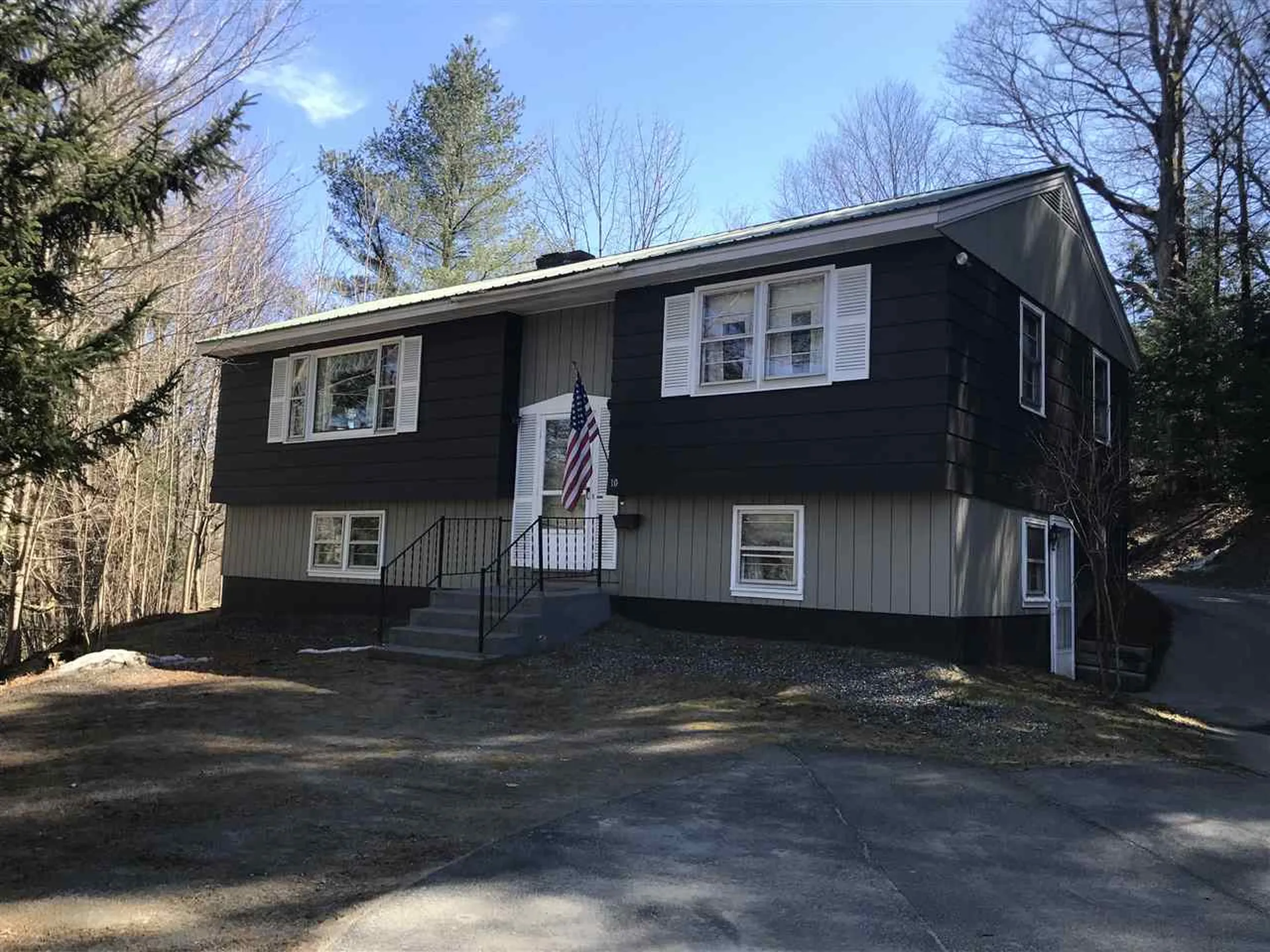 10 Edward Heights Brattleboro VT 05301
