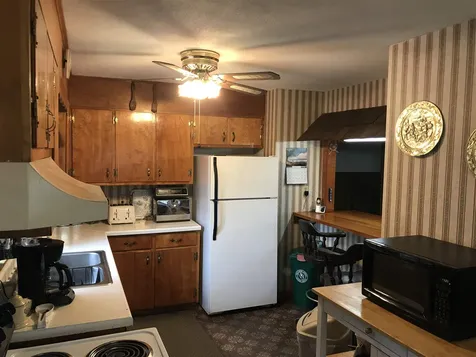 10 Edward Heights Brattleboro VT 05301