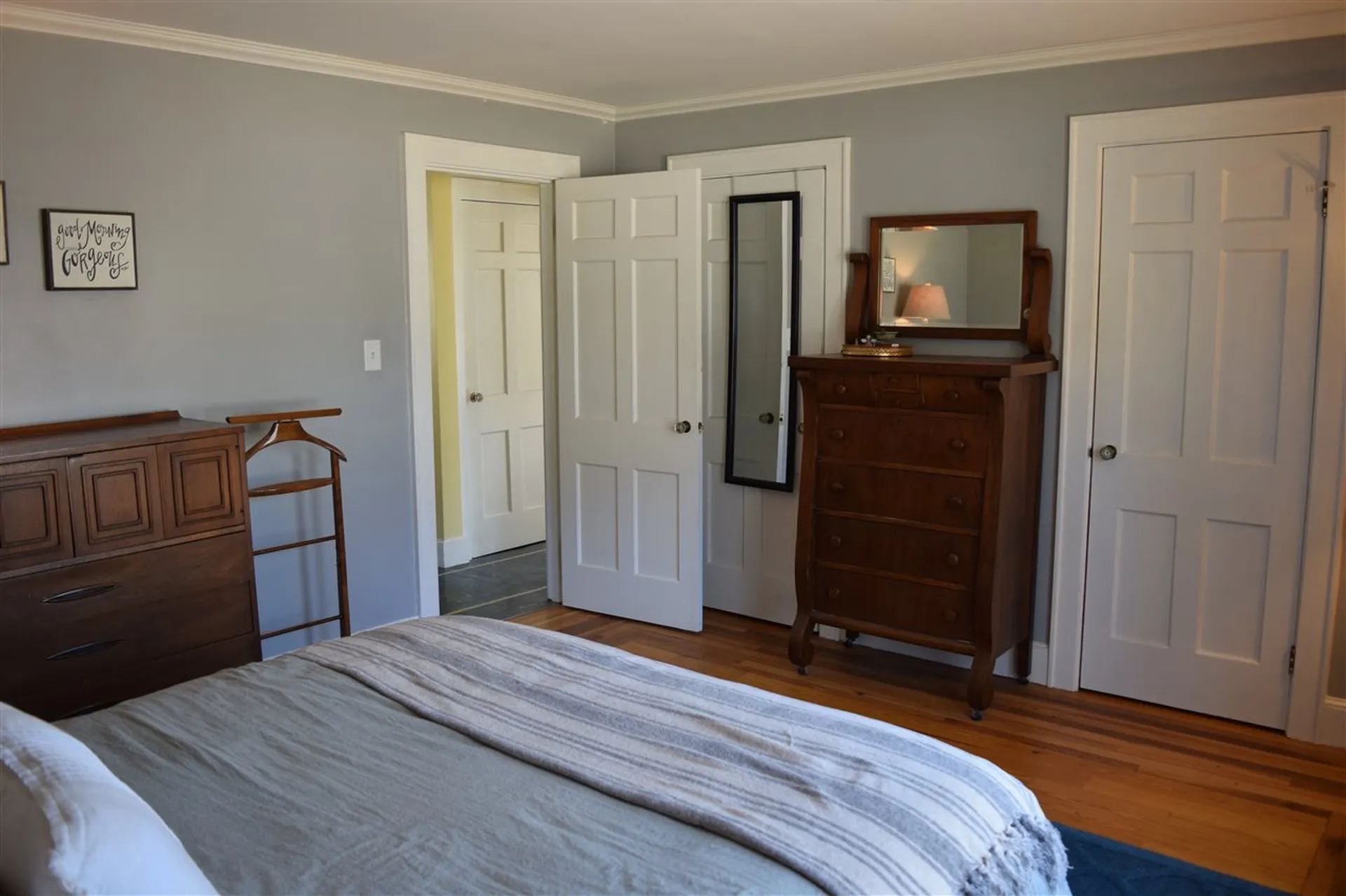 206 Glenwood Avenue Manchester NH 03102