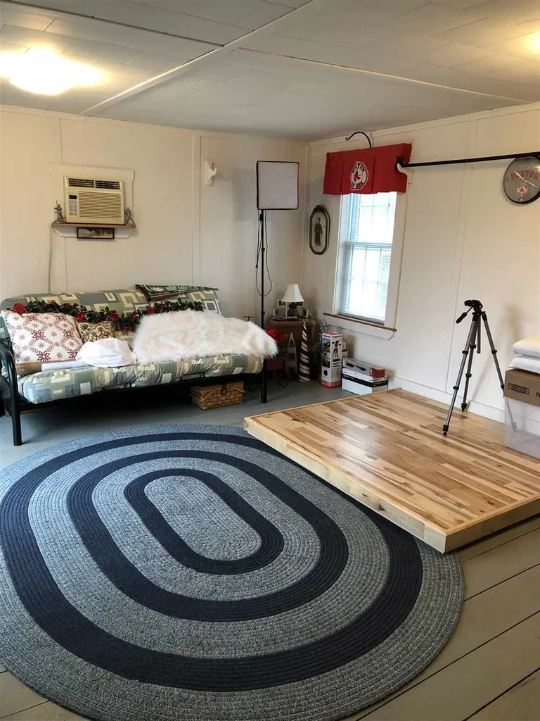 40 Old Richmond Road Swanzey NH 03446
