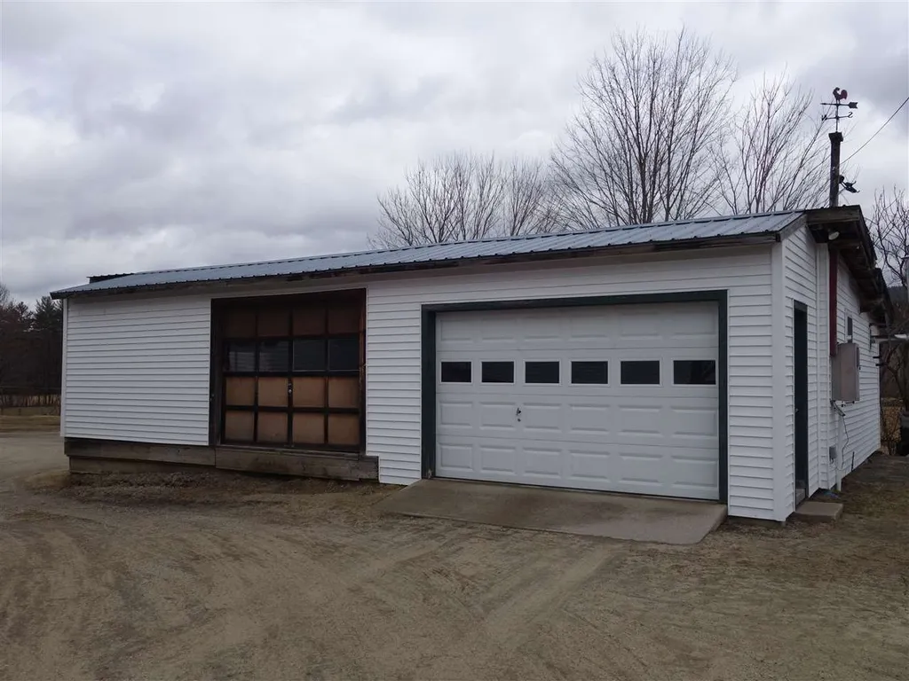 40 Old Richmond Road Swanzey NH 03446