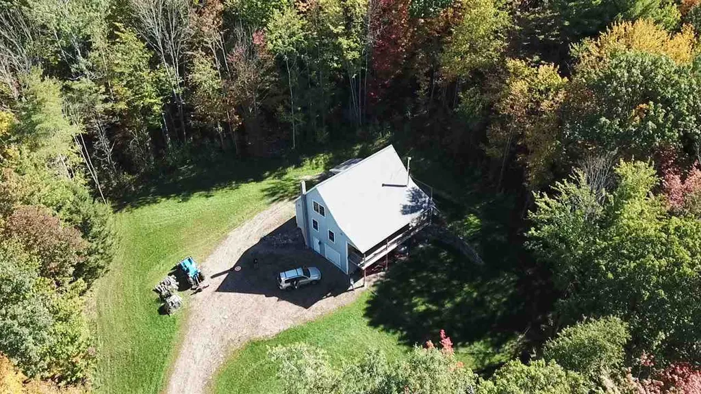 20 Greene Road Langdon NH 03602