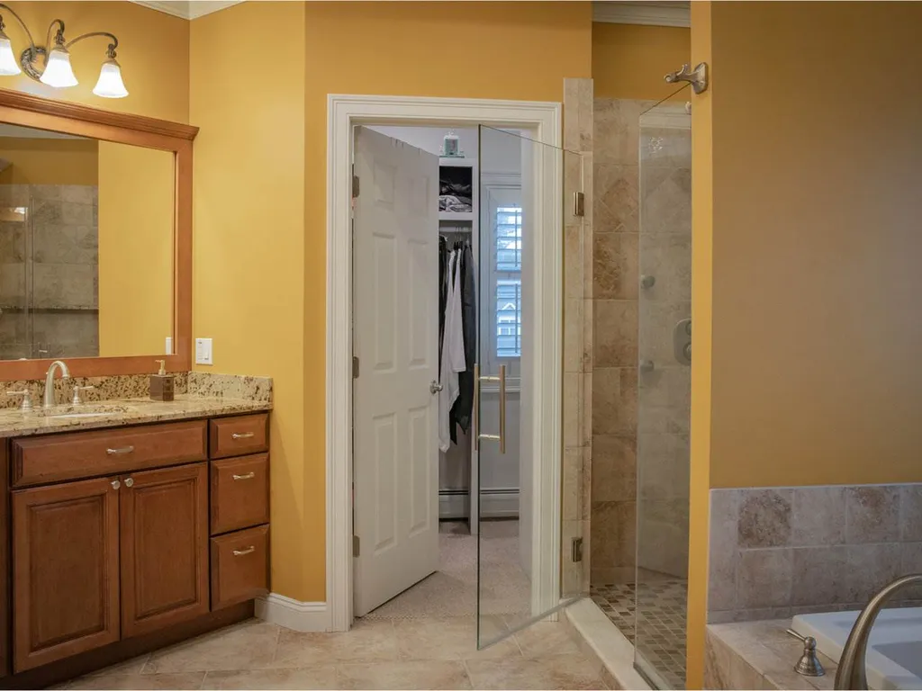 348 Sycamore Street Shelburne VT 05482