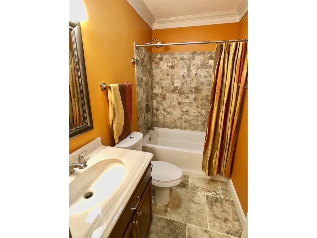 348 Sycamore Street Shelburne VT 05482