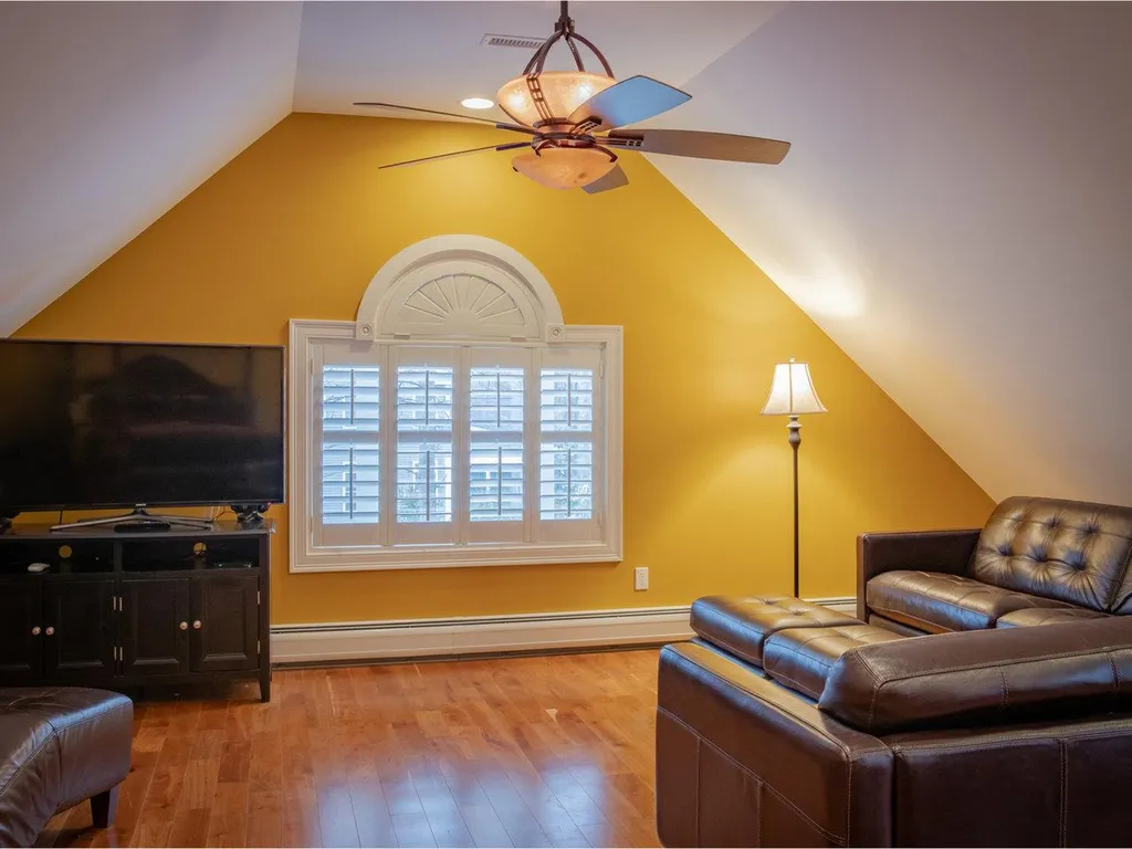348 Sycamore Street Shelburne VT 05482