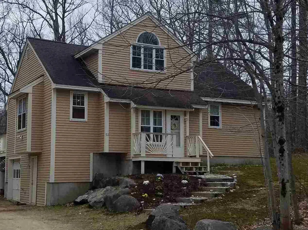 53 Suissevale Avenue Moultonborough NH 03254