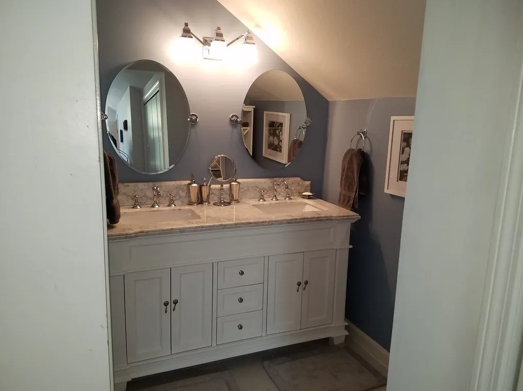 53 Suissevale Avenue Moultonborough NH 03254