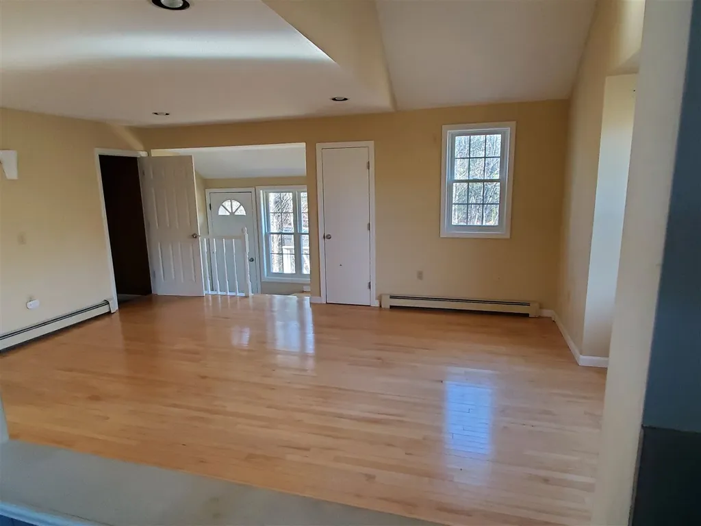 53 Suissevale Avenue Moultonborough NH 03254