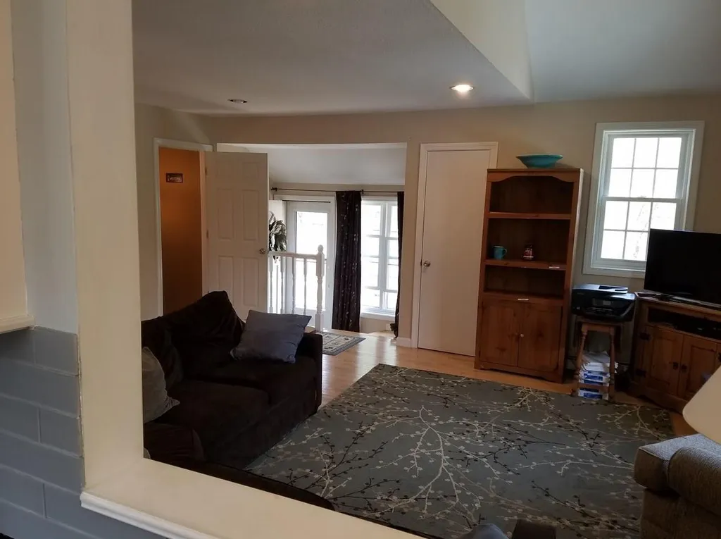 53 Suissevale Avenue Moultonborough NH 03254