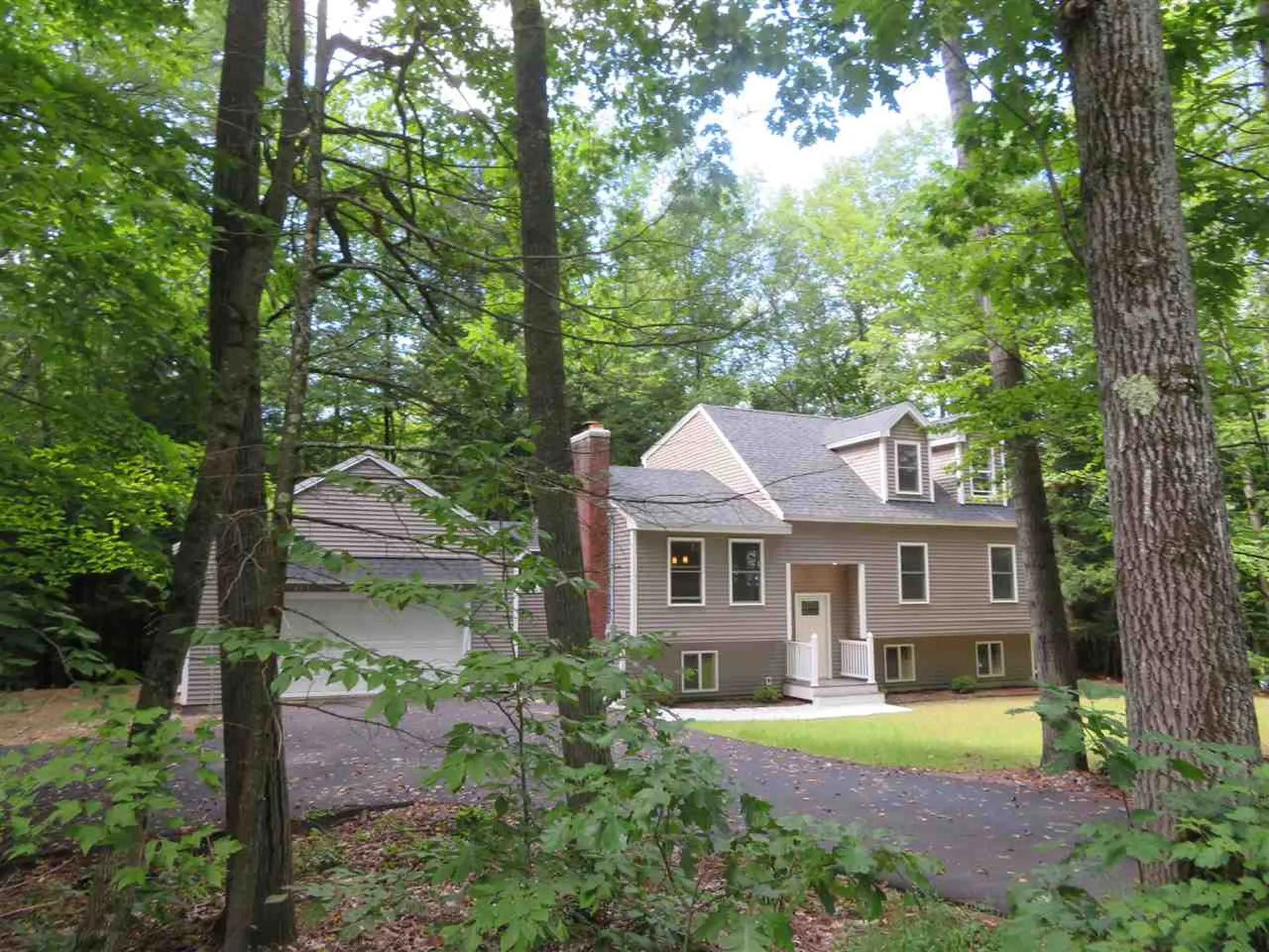 8 Brown Hill Road Bow NH 03304