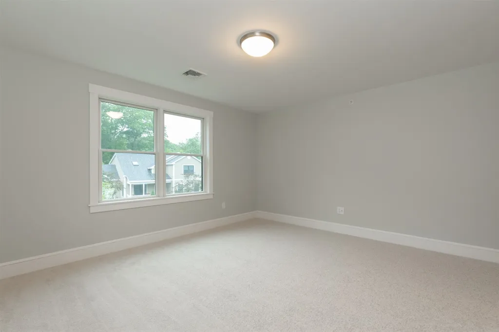 1177 Sagamore Avenue Portsmouth NH 03801