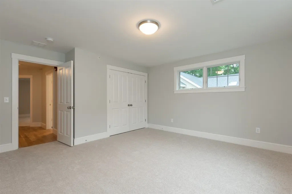 1177 Sagamore Avenue Portsmouth NH 03801