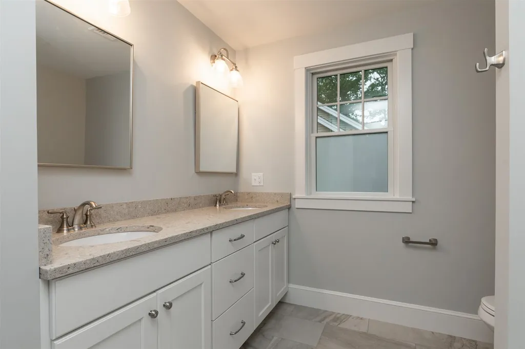 1177 Sagamore Avenue Portsmouth NH 03801