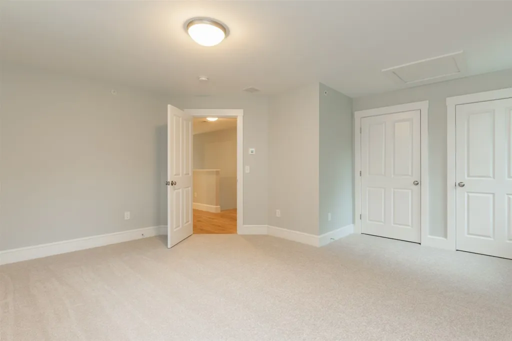 1177 Sagamore Avenue Portsmouth NH 03801