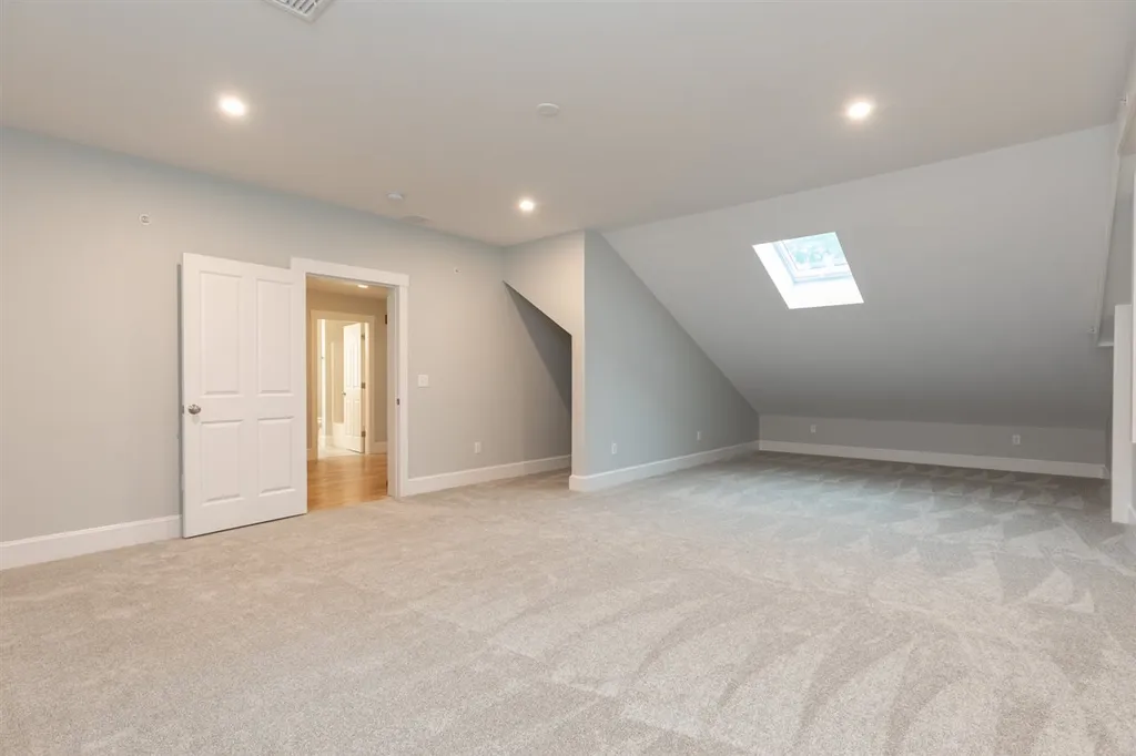 1177 Sagamore Avenue Portsmouth NH 03801