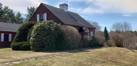 53 Ridge Avenue Claremont NH 03743