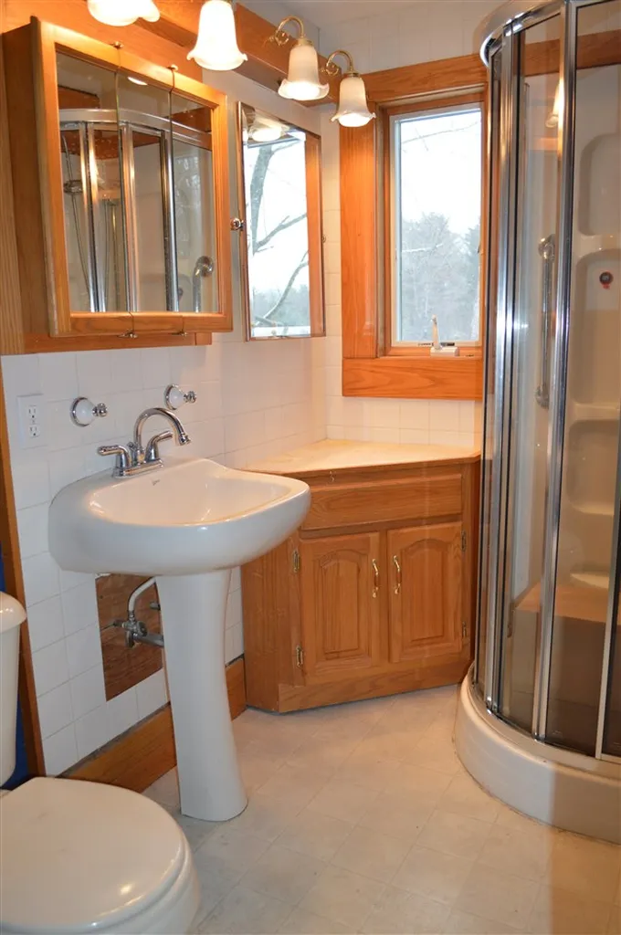14 Bryant Road Wolfeboro NH 03894