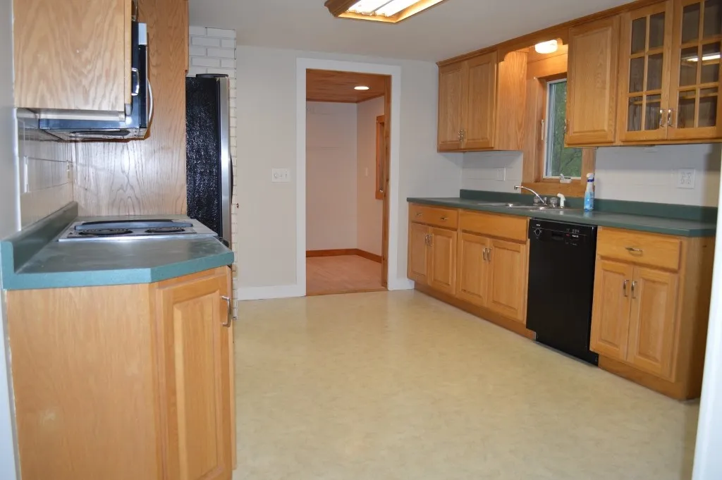 14 Bryant Road Wolfeboro NH 03894