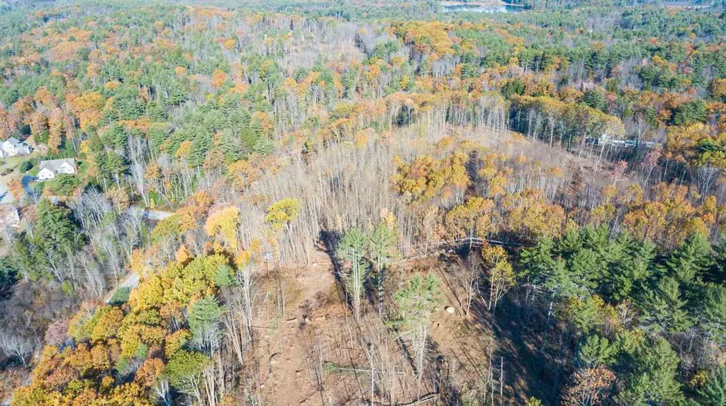 15 Hot Hole Pond Road Concord NH 03301