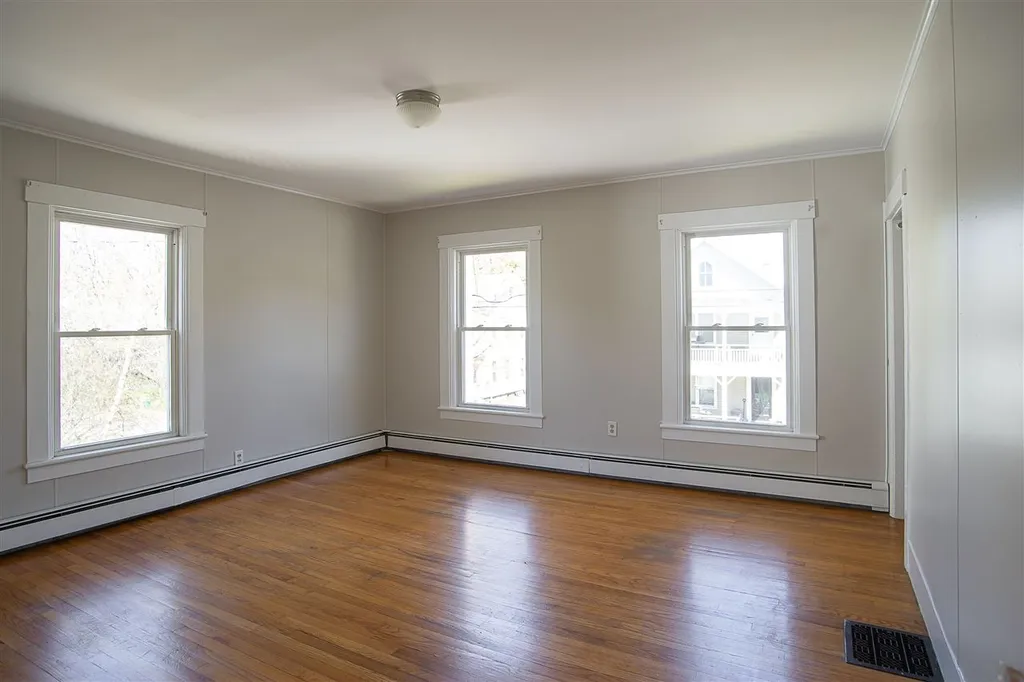 46 Washington Street Brattleboro VT 05301