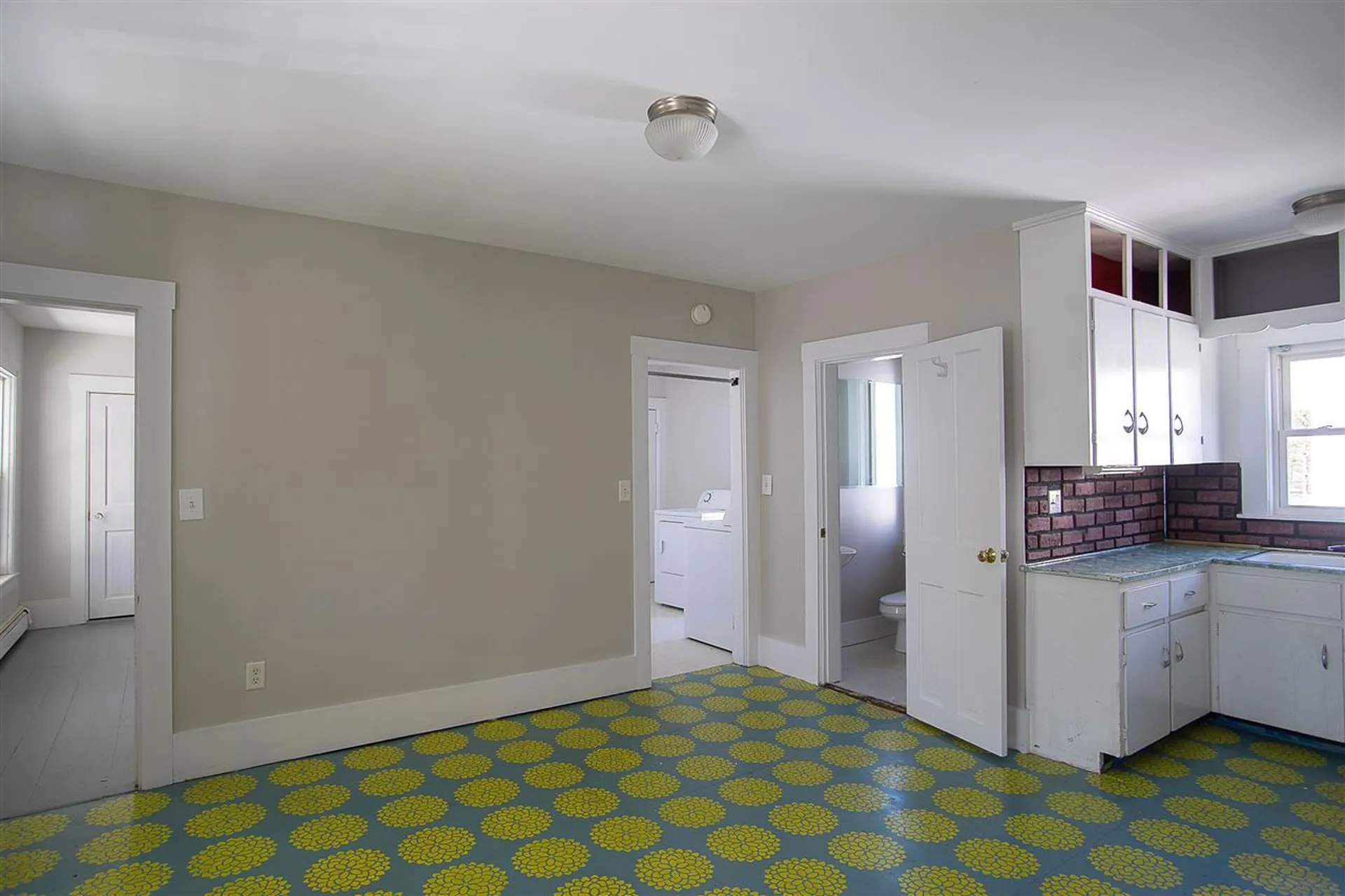 46 Washington Street Brattleboro VT 05301