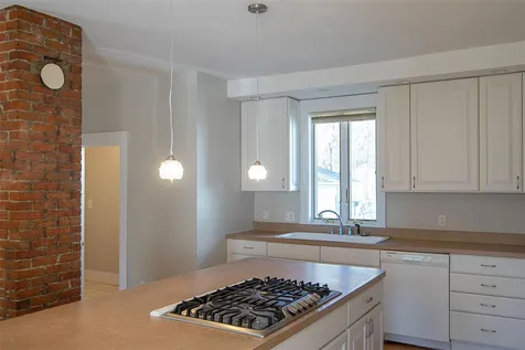 46 Washington Street Brattleboro VT 05301