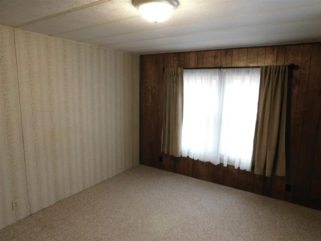 87 Cardinal Way Barrington NH 03825