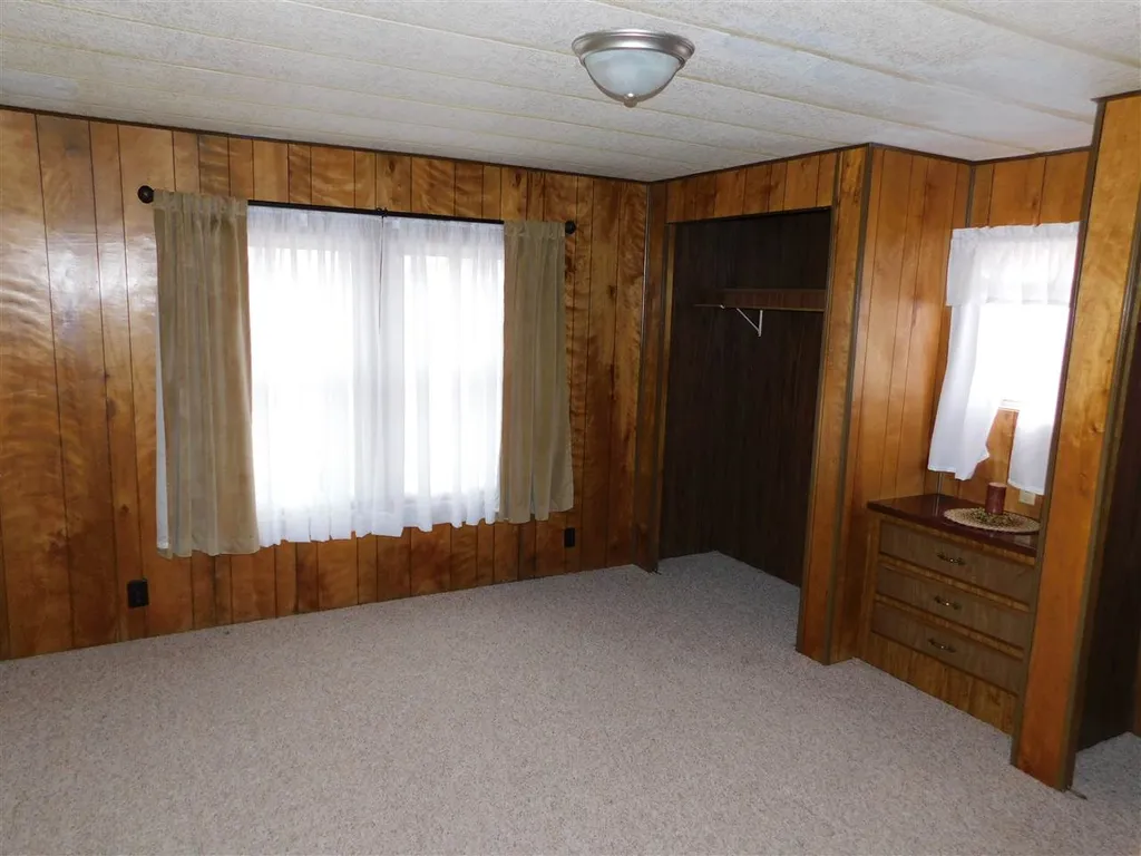 87 Cardinal Way Barrington NH 03825
