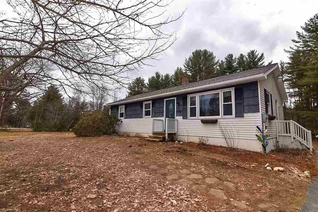 73 Hooksett Turnpike Concord NH 03301