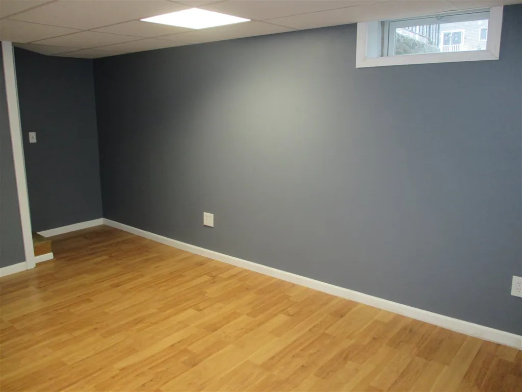 12 Cedarbrook Village Rochester NH 03867