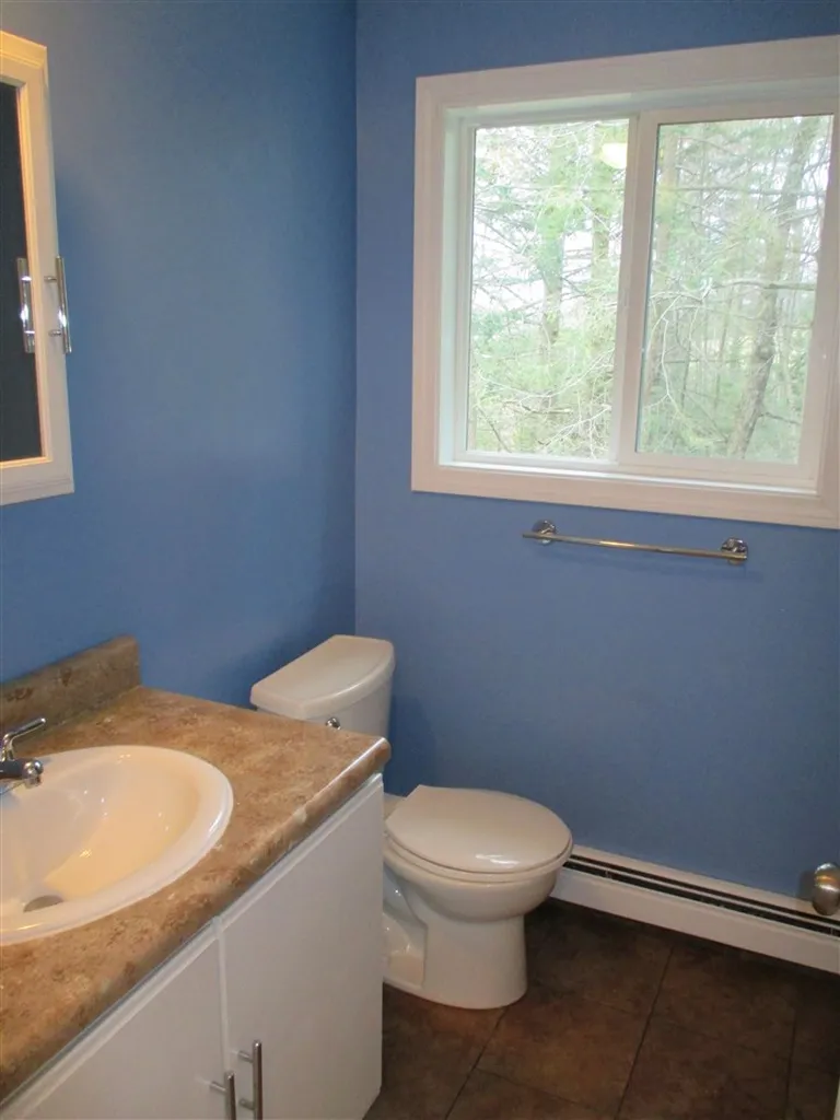 12 Cedarbrook Village Rochester NH 03867