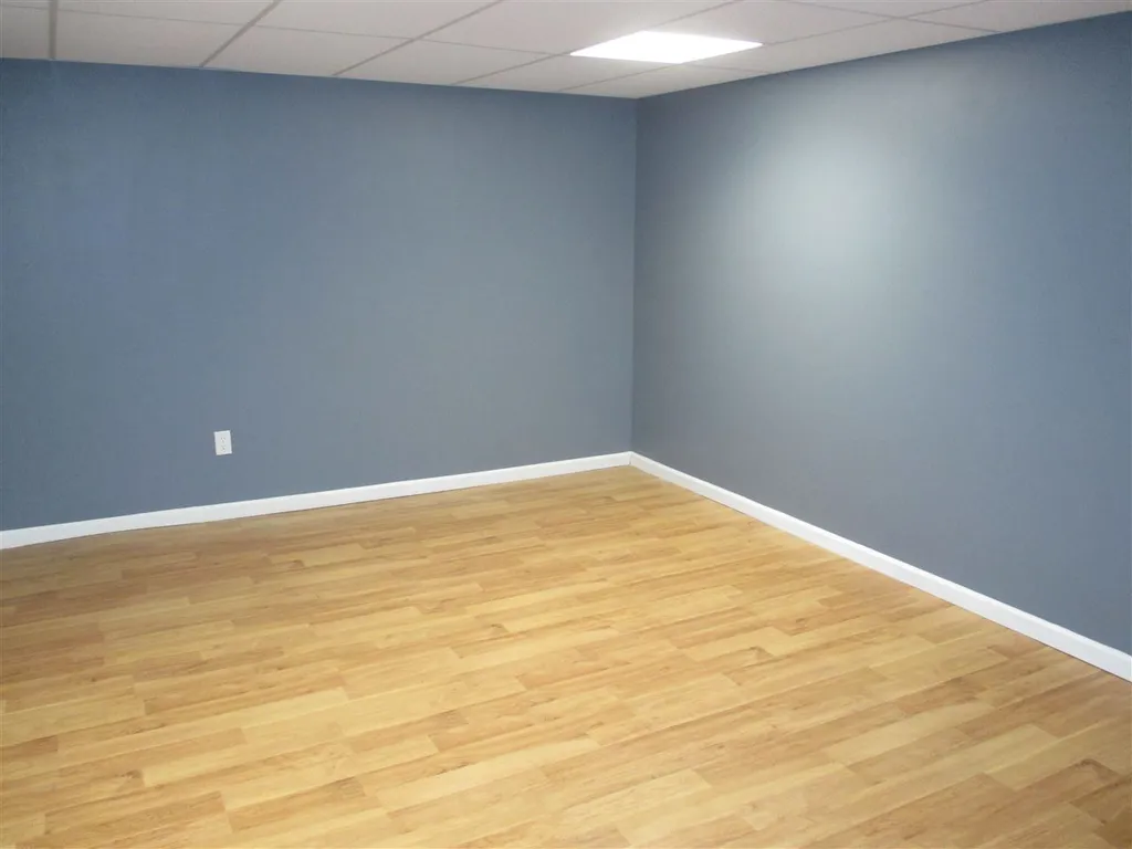 12 Cedarbrook Village Rochester NH 03867