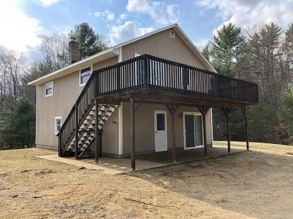 368 Philbrook Road Sanbornton NH 03269