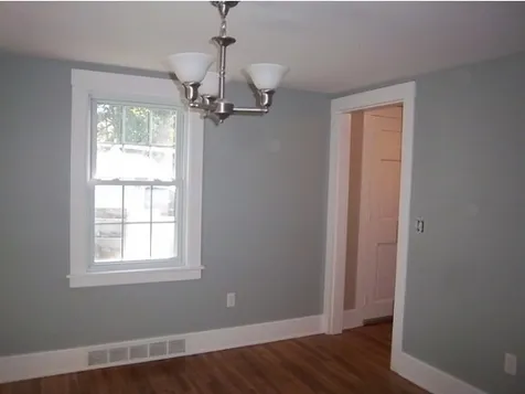 33 Old Bristol Road New Hampton NH 03256