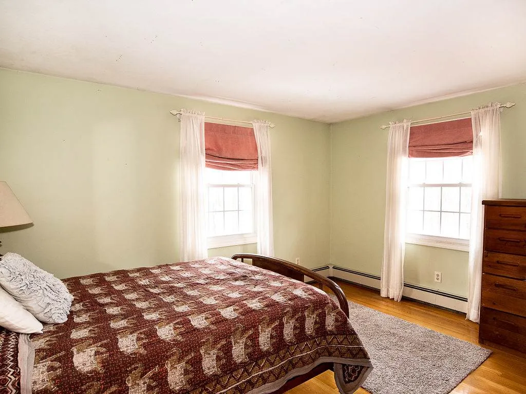 5 Meserve Road Durham NH 03824