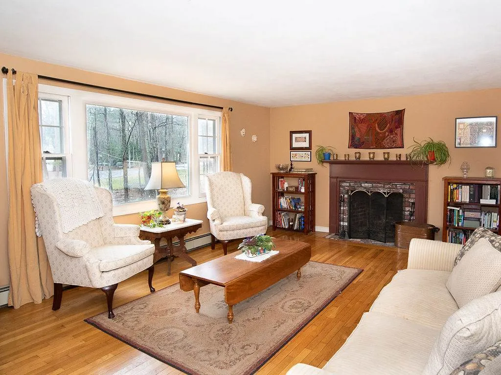 5 Meserve Road Durham NH 03824
