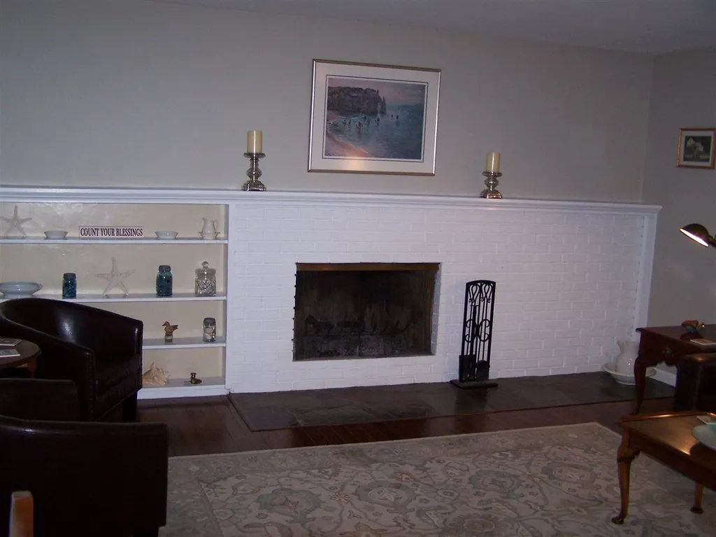 176 Shore Road Burlington VT 05408