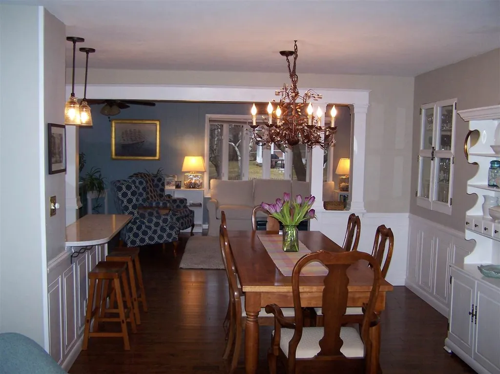 176 Shore Road Burlington VT 05408