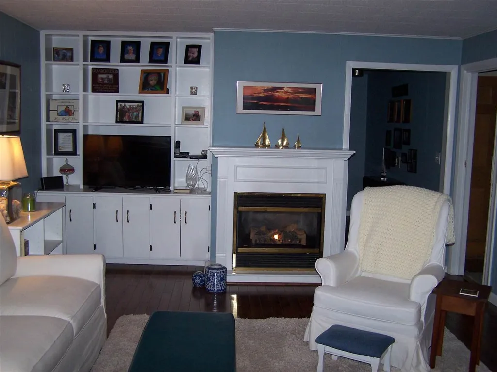 176 Shore Road Burlington VT 05408