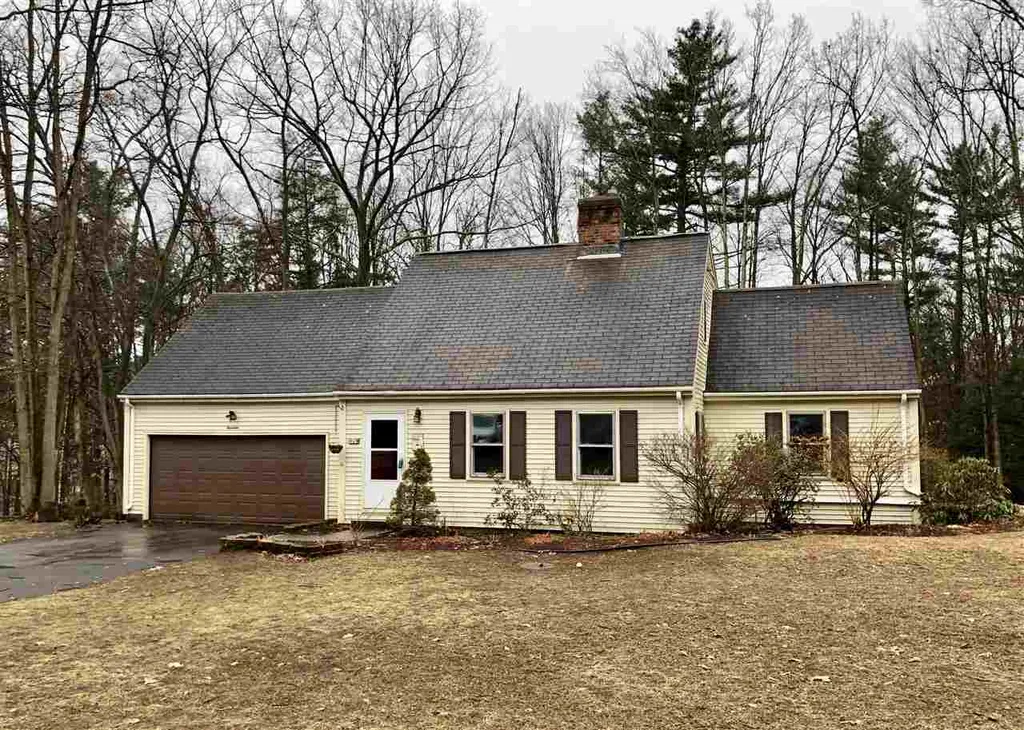 19 Greenbriar Drive Essex VT 05452