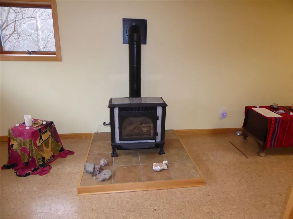 142 Taft Road Huntington VT 05462